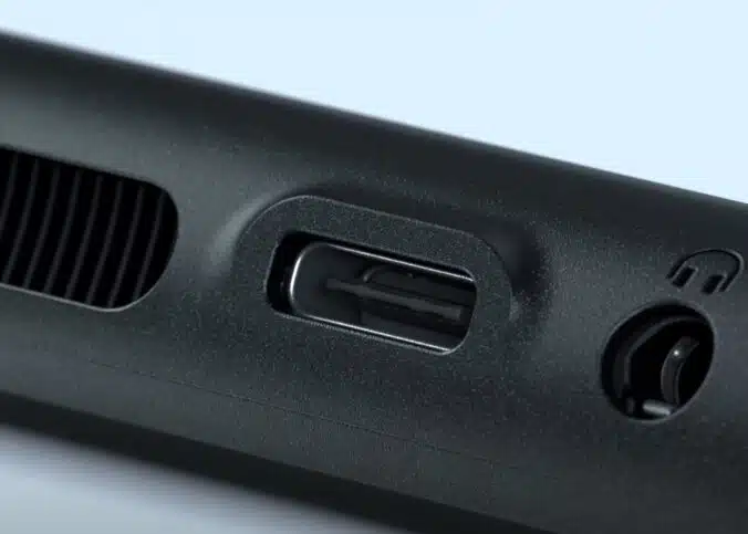 Pourquoi vous ne devriez pas utiliser vos anciens chargeurs Switch sur la Switch 2